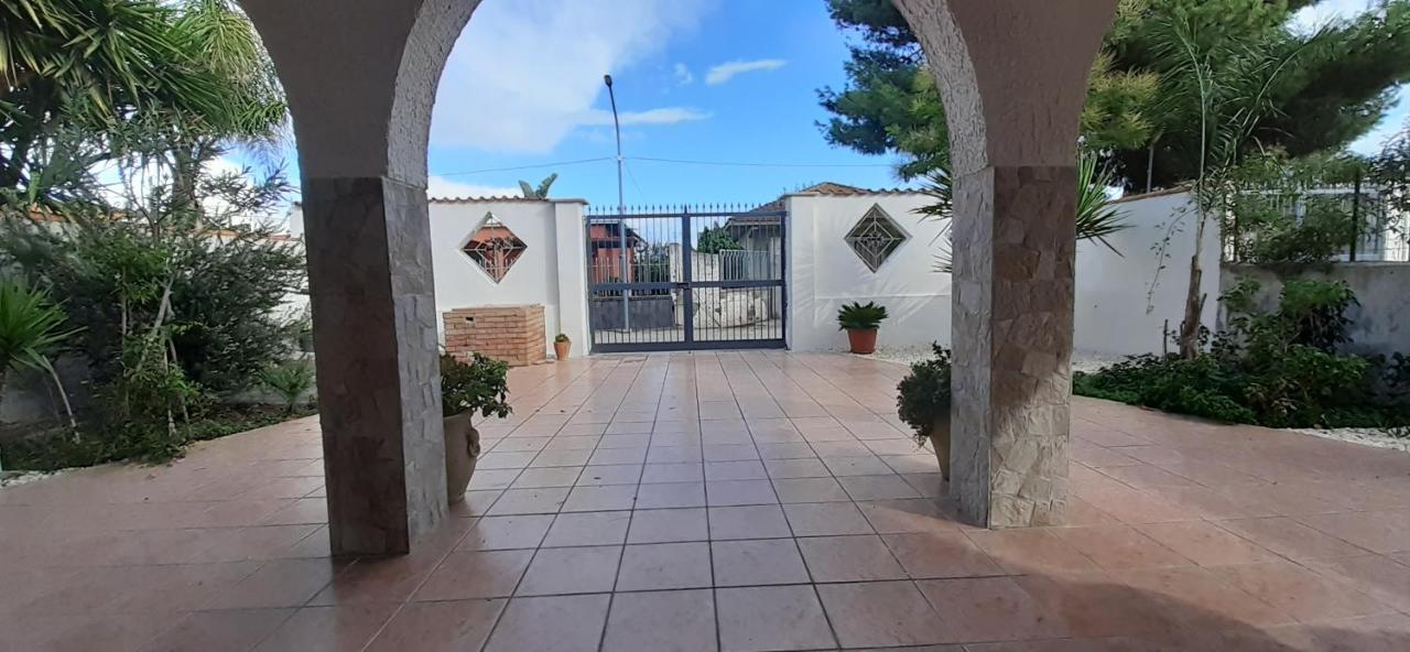 Villa Al Mare Lighthouse Villaggio San Leonardo Exterior foto